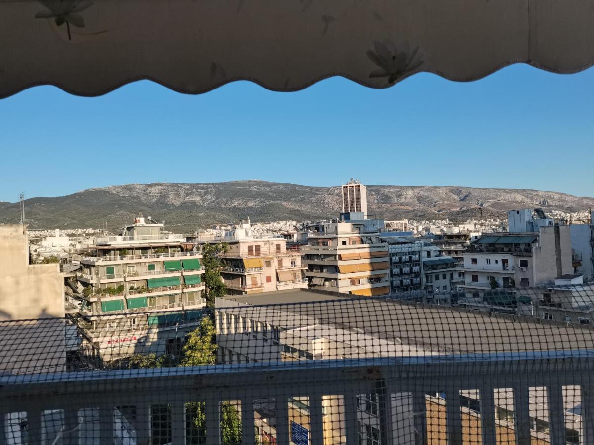 אתונה Penthouse Spacious W Super Wifi & Terrace, 2 Min From Metro מראה חיצוני תמונה